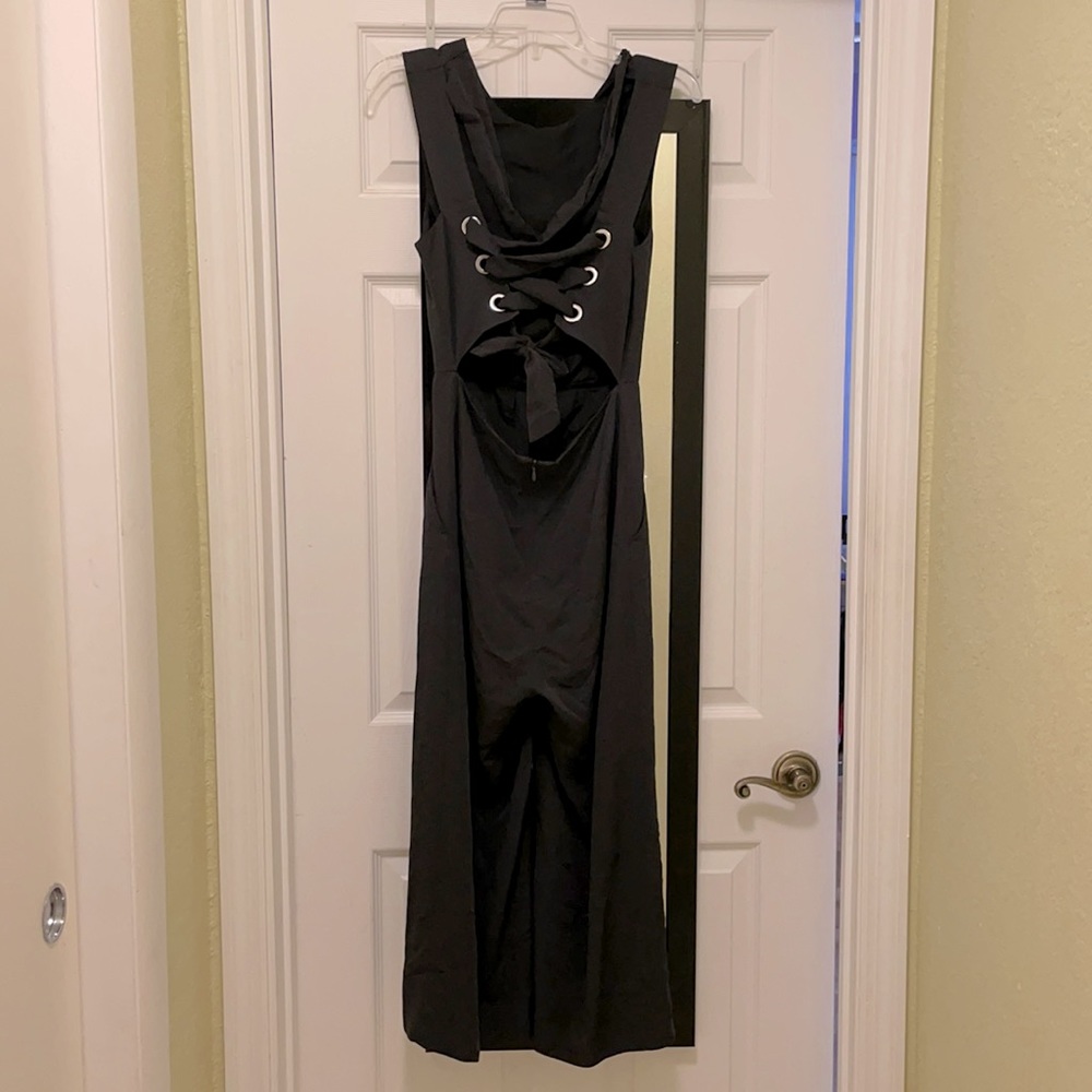 Black- grey jumper, crisscross back- size 6